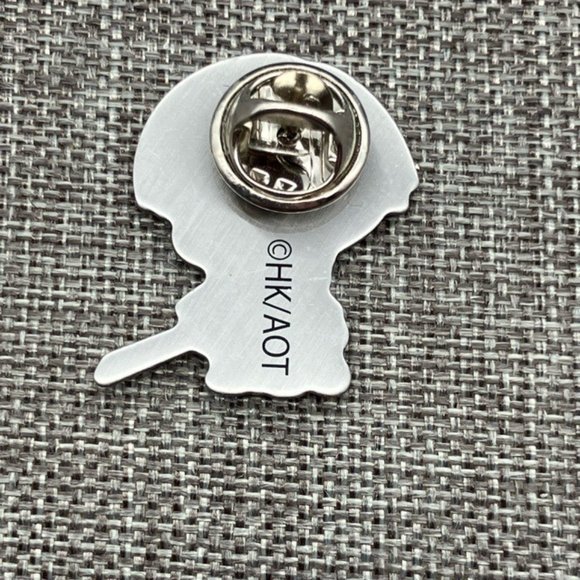 Attack on Titan Deka Tack Lapel Pin Brooch Levi Chibi Sword Anime Toy - Picture 3 of 6